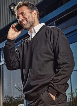 ØRN Buzzard V-neck Sweatshirt -Portwest || SOL'S || RUSSELL Shop 2846b650a75d191fddc16aca2042cec15829bfc6922be3f5286714d344a77807